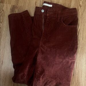 Levi’s High Waisted Taper Mom Jeans